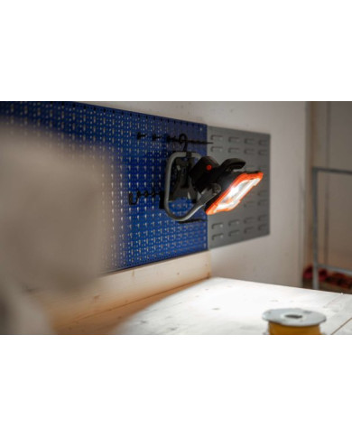 Faro LED a batteria 21 V