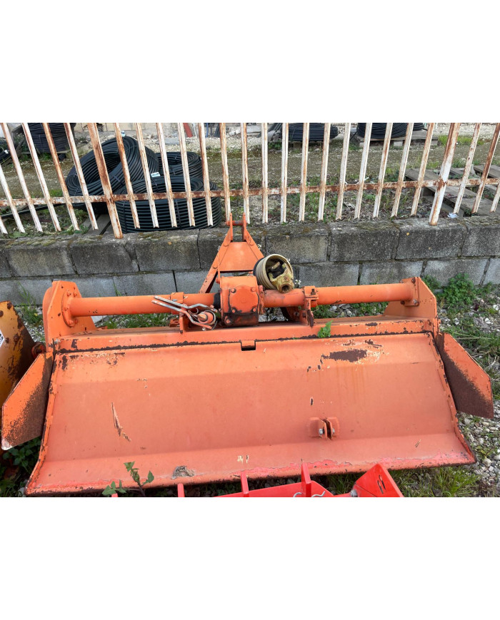 FRESA MASCHIO A 140 USATA